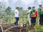 Presiden-Prabowo-Tinjau-Lokasi-Kebakaran-Hutan-Dan-Lahan-Di-Pontianak-220826-gp-5_1